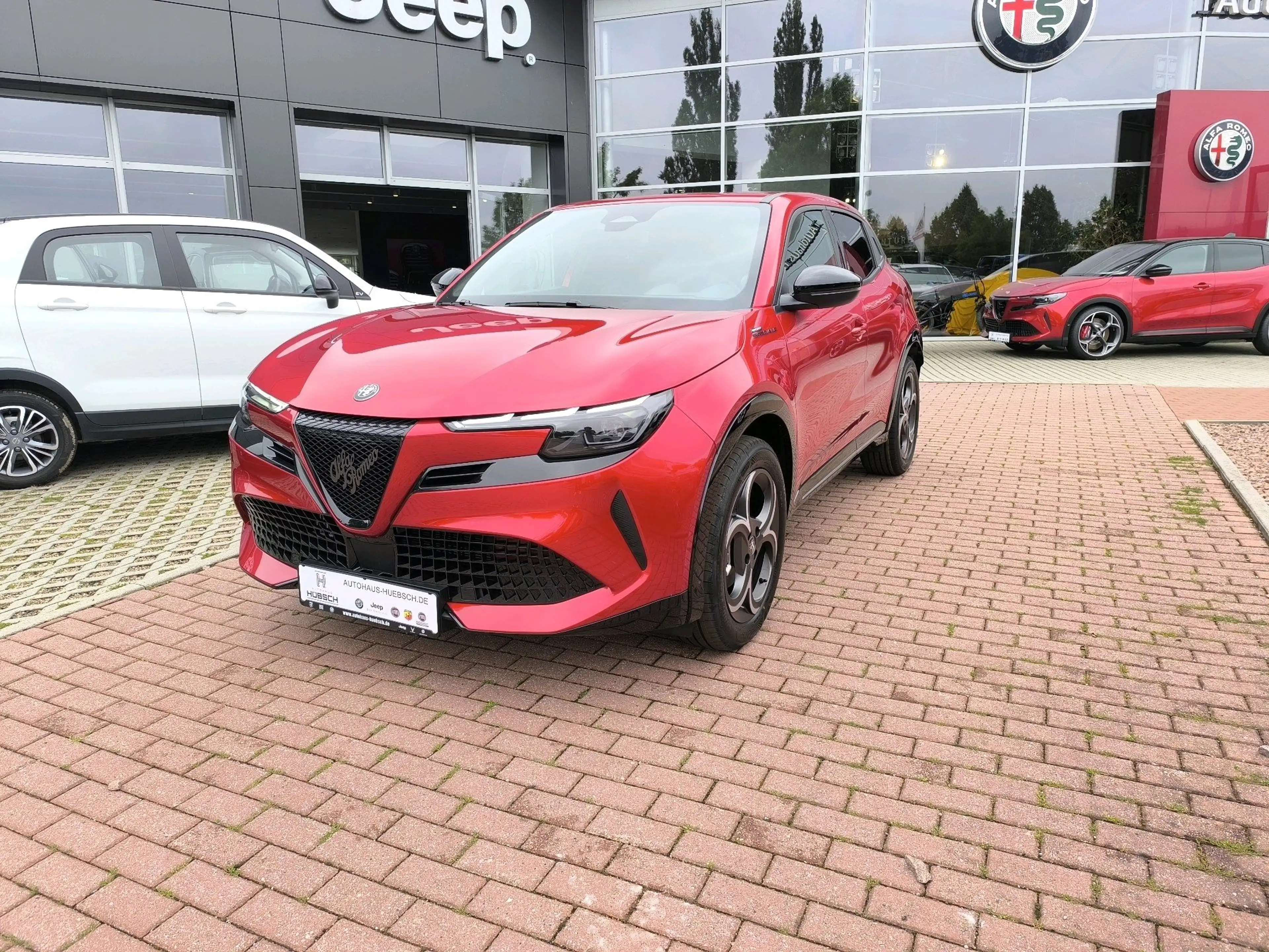Alfa Romeo Junior Ibrida 1.2 VGT 48V-Hybrid 107 kW Sport Speciale — photo 3