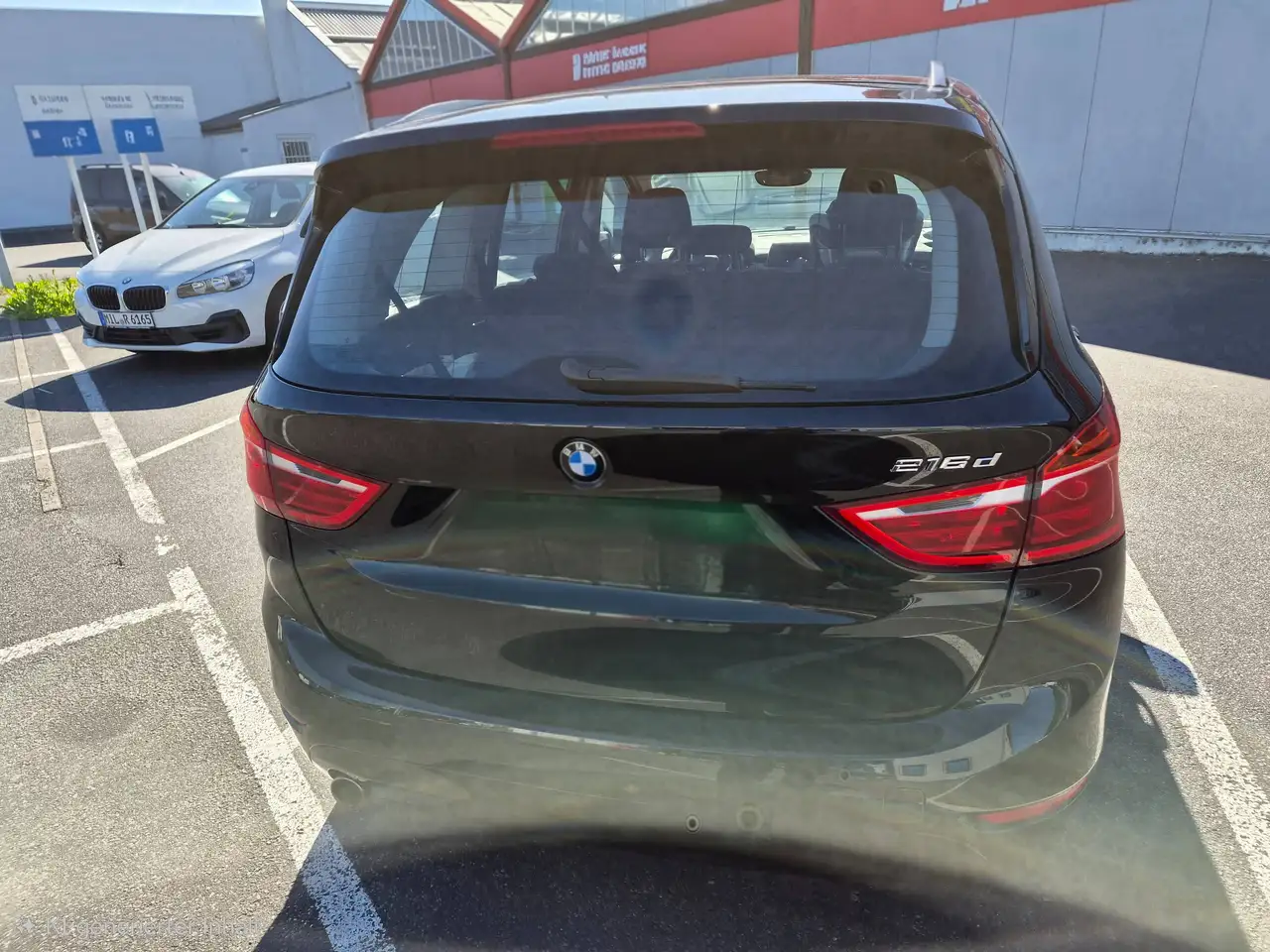 2017 BMW 216 216d Gran Tourer Advantage 7 Sitzer, photograph 5