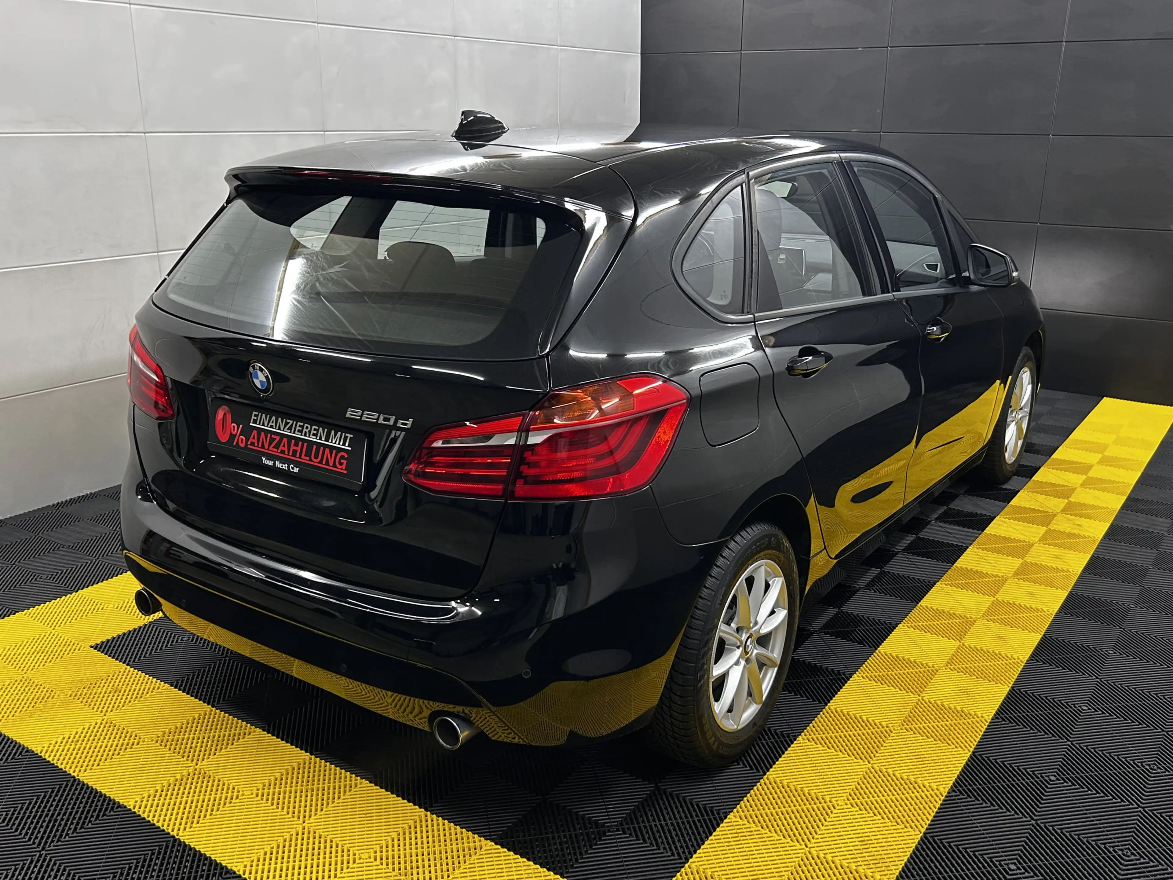 BMW 220 d+Temp+LED+PDC+BT+AHK+SHZG — photo 4