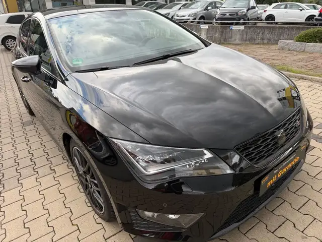 SEAT Leon 1.4 FR * Scheckheft * Navi * TÜV Neu