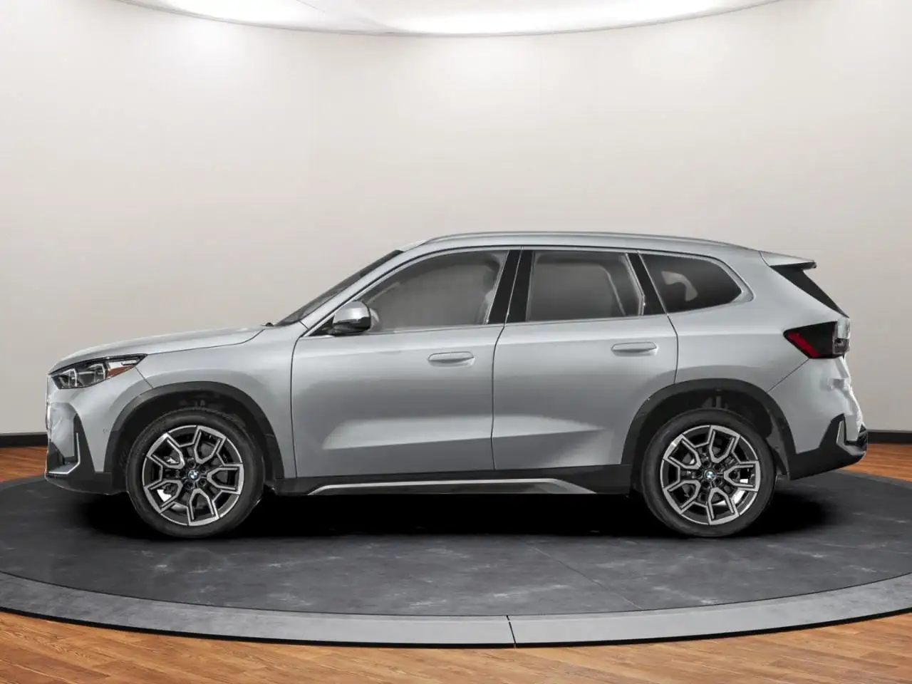 BMW X1 снимка BMW X1