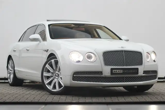 Bentley Flying Spur 6.0 W12 | Pano | Massage | Verkoeling | BTW