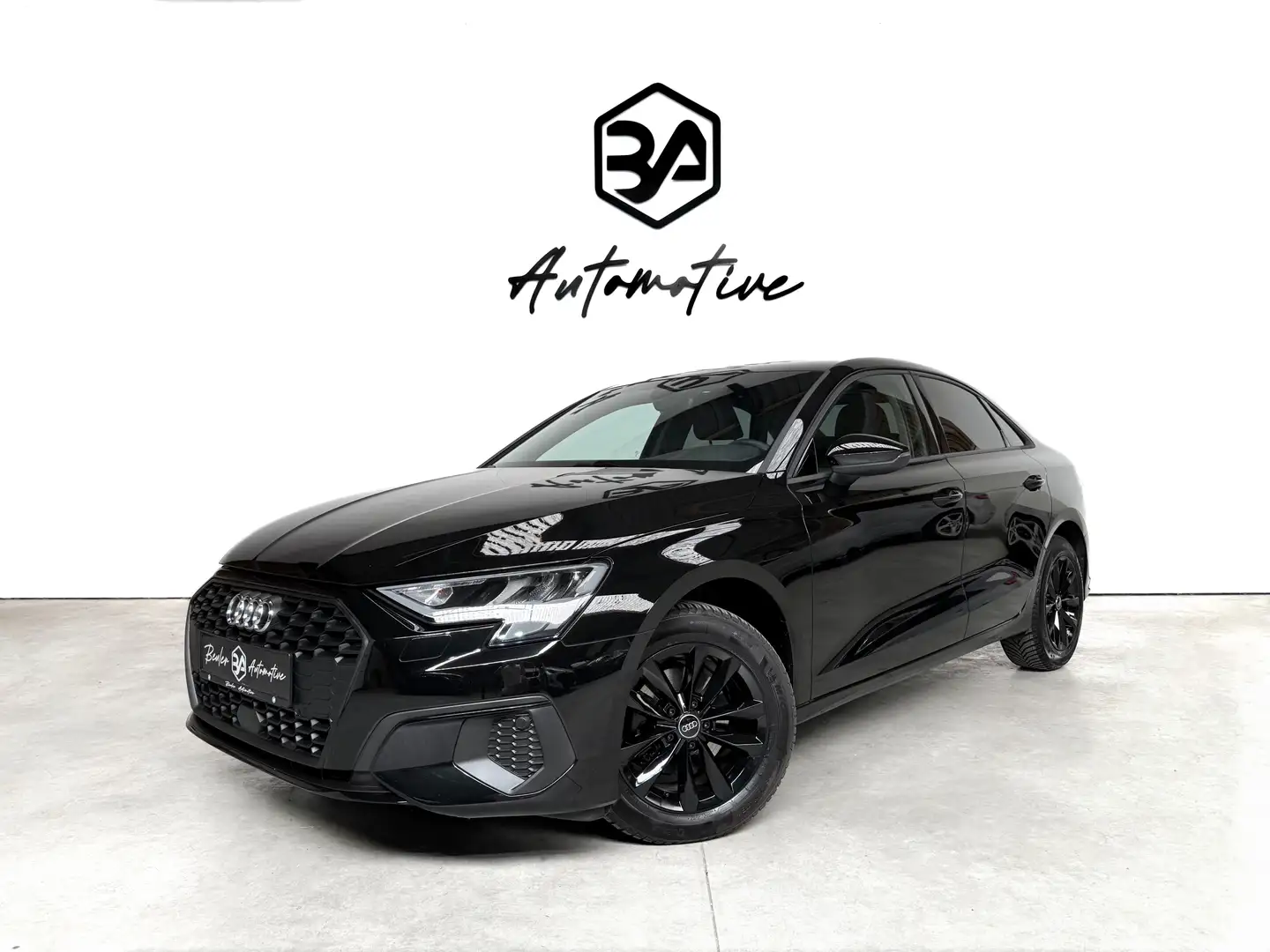 Audi A3 30 TDi Look S Line | GARANTIE 2 ANS | SHADOW LINE Noir - 2