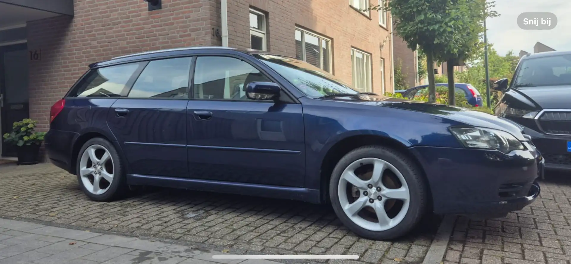 Subaru Legacy 2.5i Blau - 1