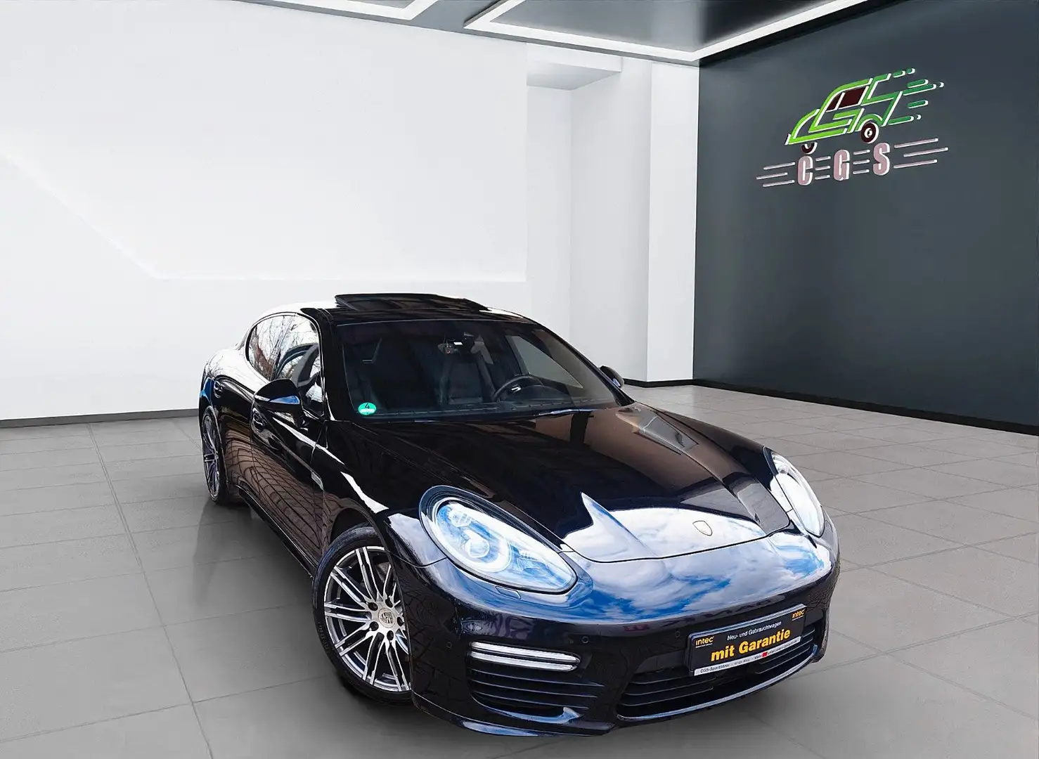 Porsche Panamera Turbo*PCM+PASM~Burm~Sport-Chrono Tur~20 Schwarz - 1