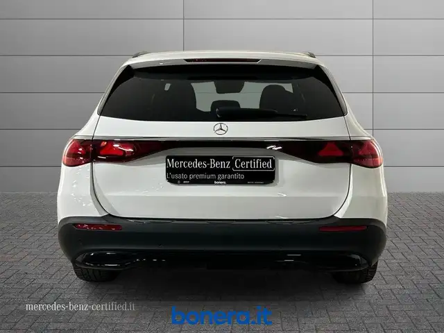 Mercedes-Benz E-Class view 5