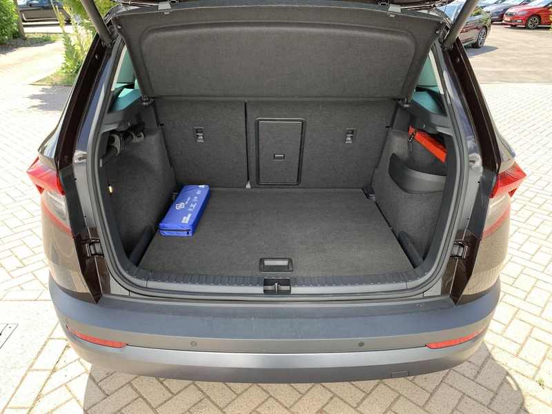 Skoda Karoq 1.5 DSG Style Standhz.+RFK.+Virtuell.+LED — photo 8