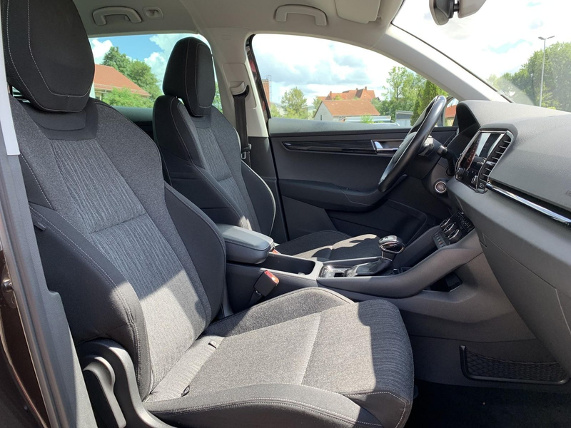 Skoda Karoq 1.5 DSG Style Standhz.+RFK.+Virtuell.+LED — photo 15
