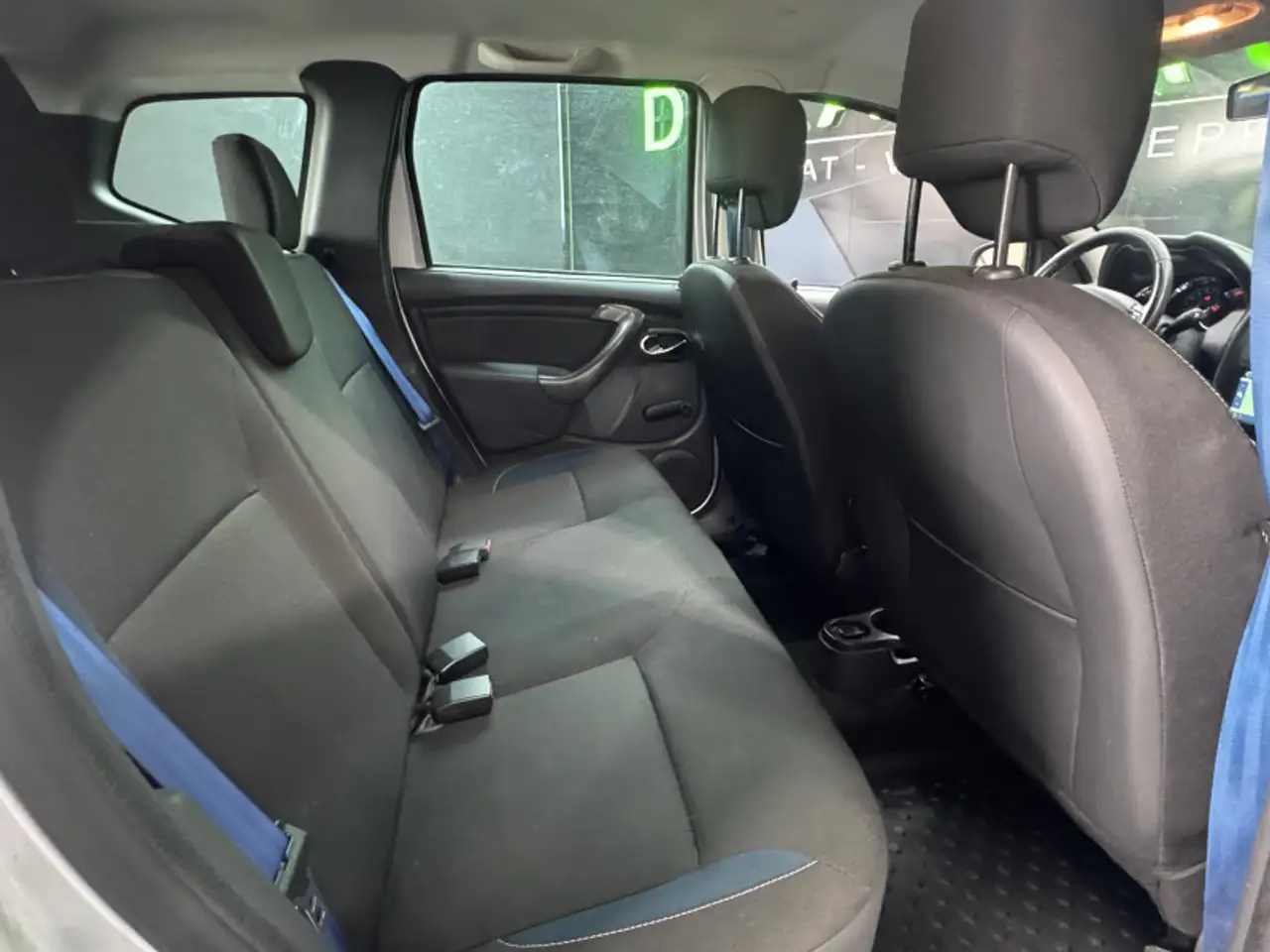 Dacia Duster — photo 13