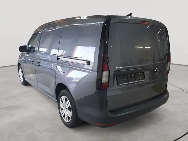 Volkswagen Caddy view 2
