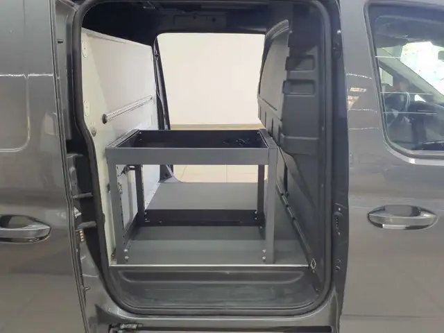 Volkswagen Caddy view 8