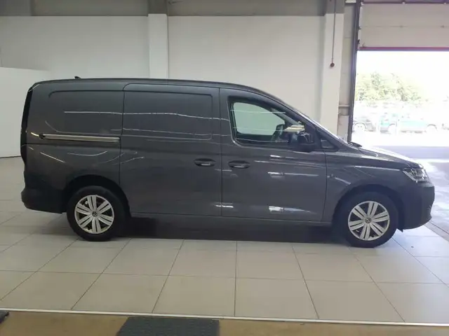 Volkswagen Caddy view 3