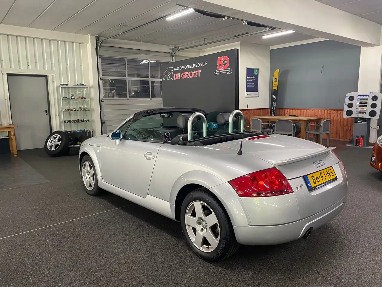 Audi TT Roadster 1.8 5V Turbo / NL-auto, Cabrio, stoelverw, foto 3