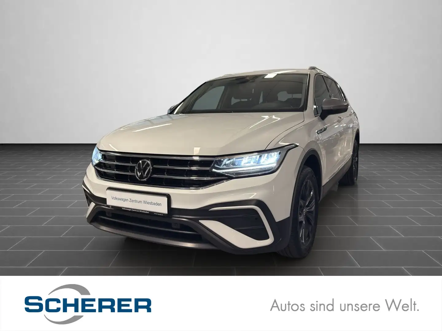 Volkswagen Tiguan Allspace 1.5 TSI DSG Life, 7Sitzer, Navi, Weiß - 1