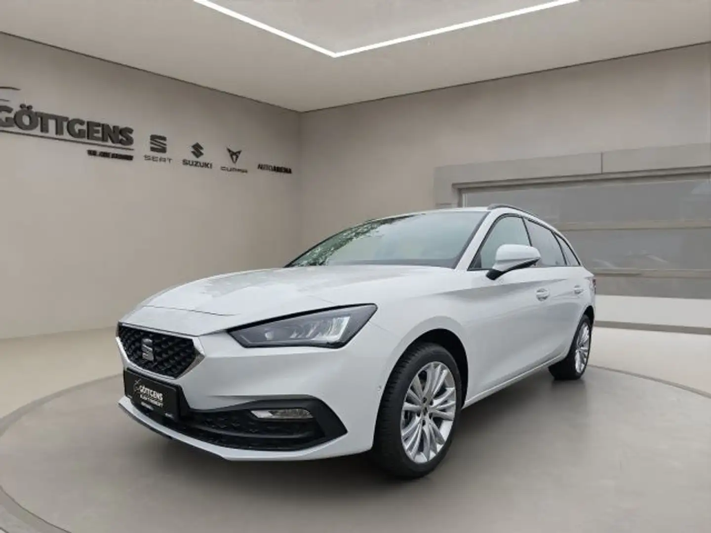 SEAT Leon SPORTSTOURER1.5 TSI ACT OPF STYLE NAVI 7-DSG Weiß - 1