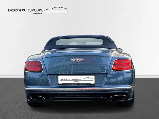Bentley Continental GT view 5
