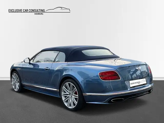 Bentley Continental GT view 4