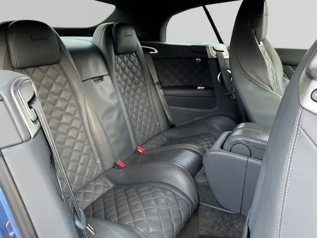 Bentley Continental GT view 13
