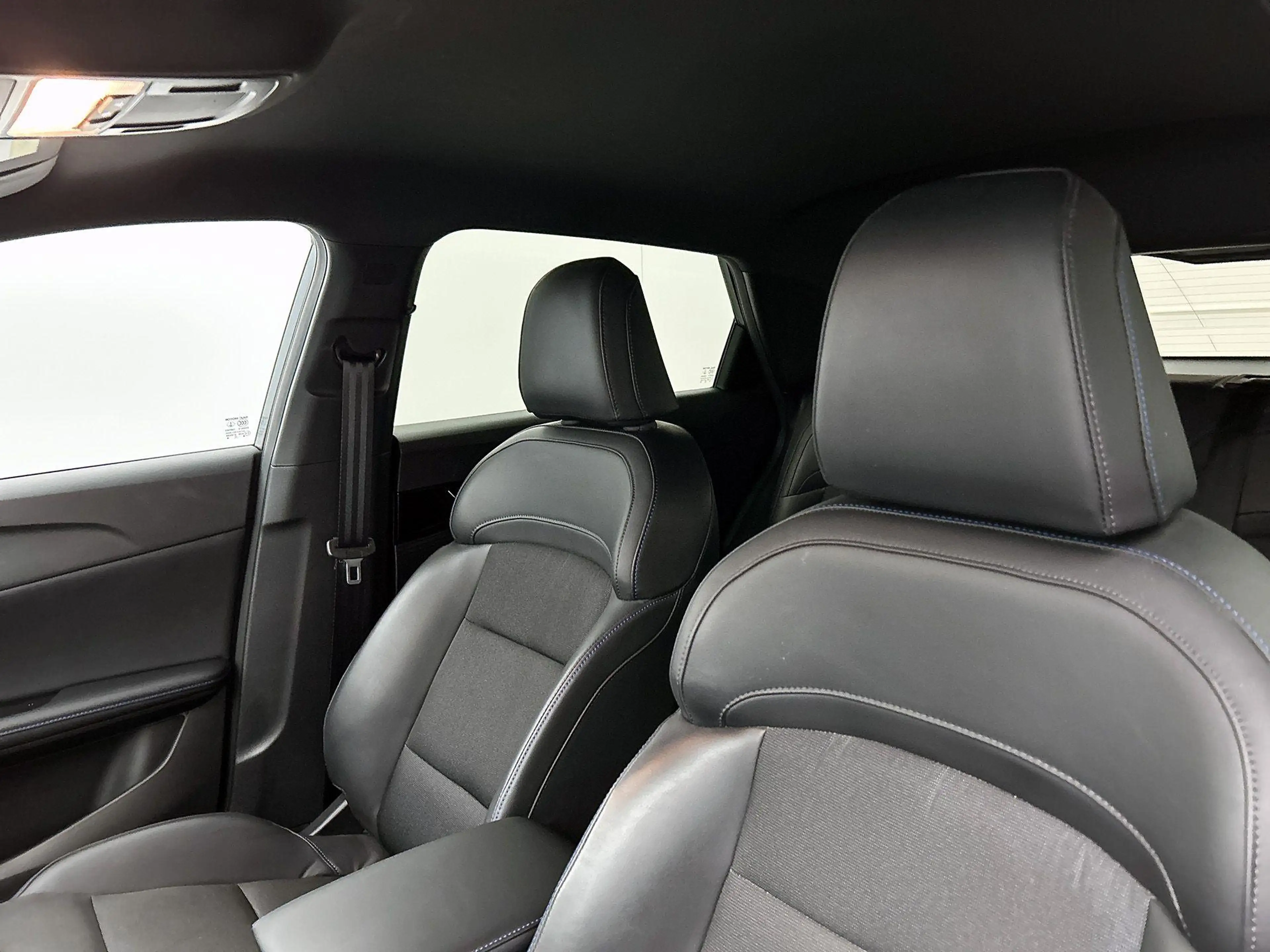 MG MG4 Luxury 64 kWh | 1e-EIG. | SoH 94,6% | WLTP 435KM | — photo 11