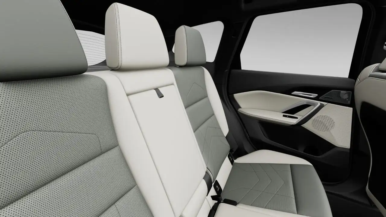 BMW X1 снимка BMW X1