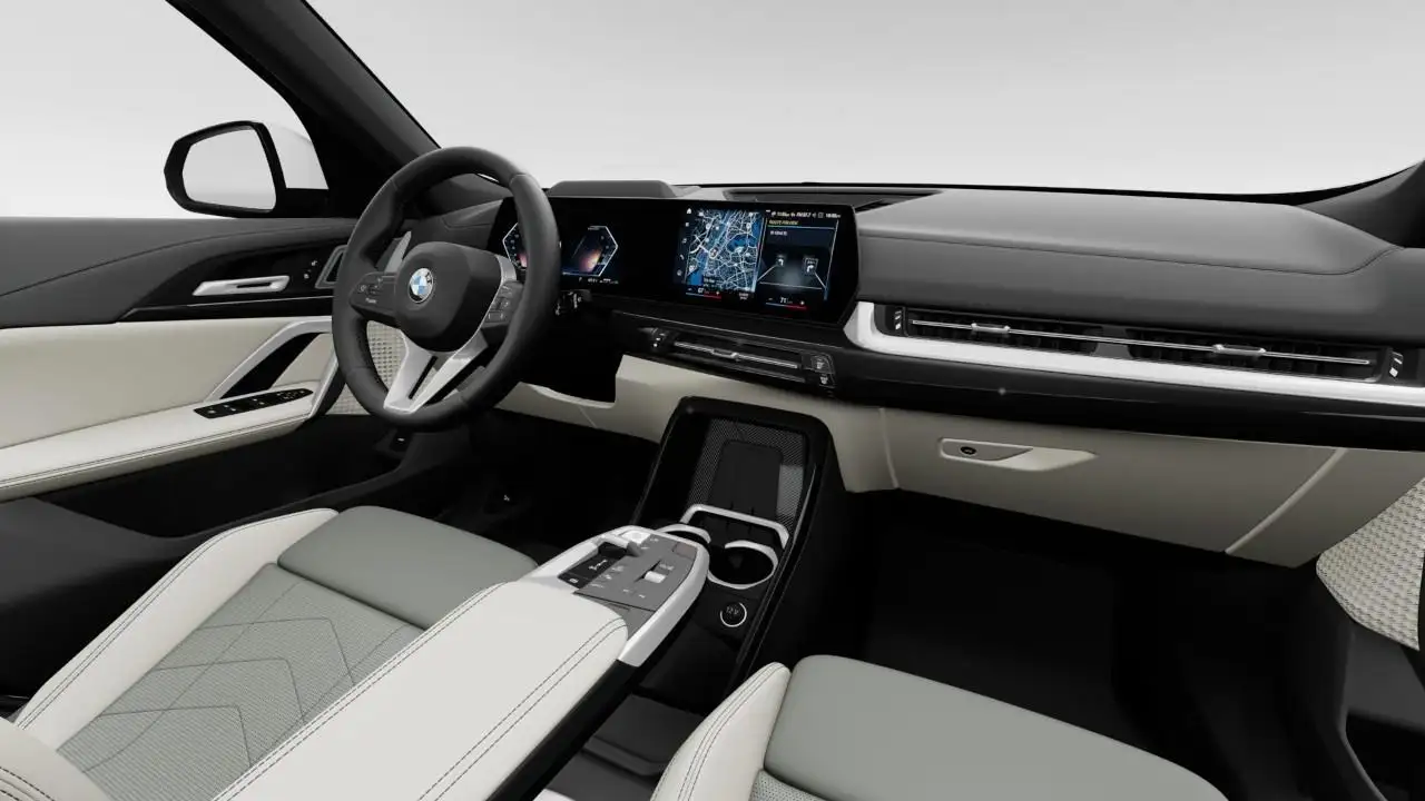 BMW X1 снимка BMW X1