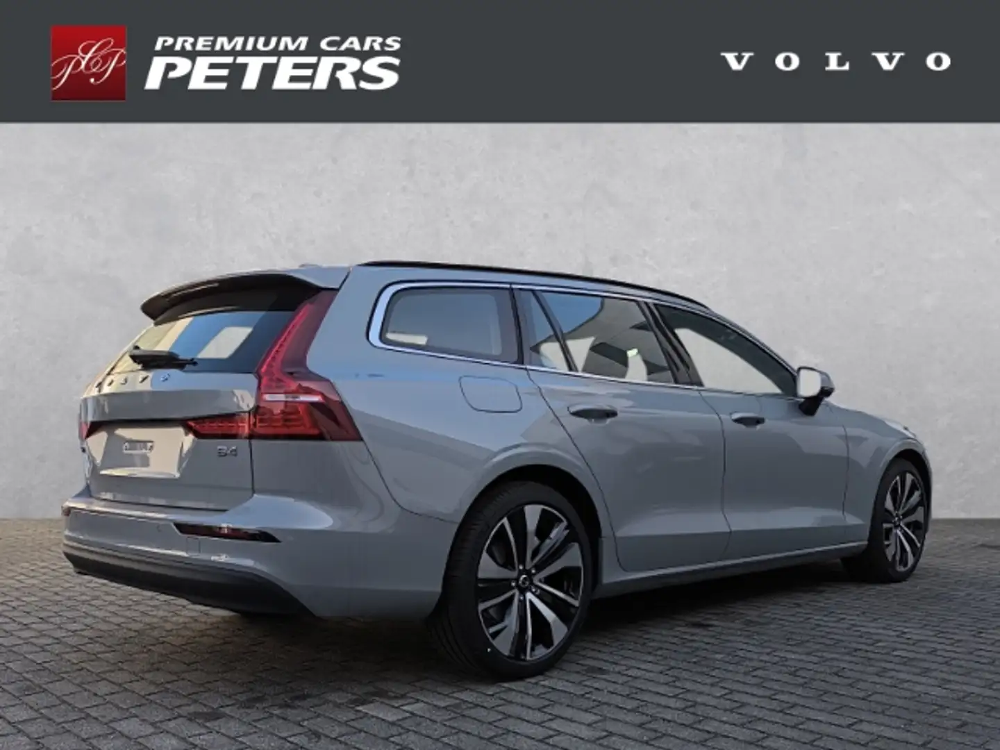 Volvo V60 Core B4 19''LM WinterPaket DAB WSShz Rückfahrkam Grau - 2