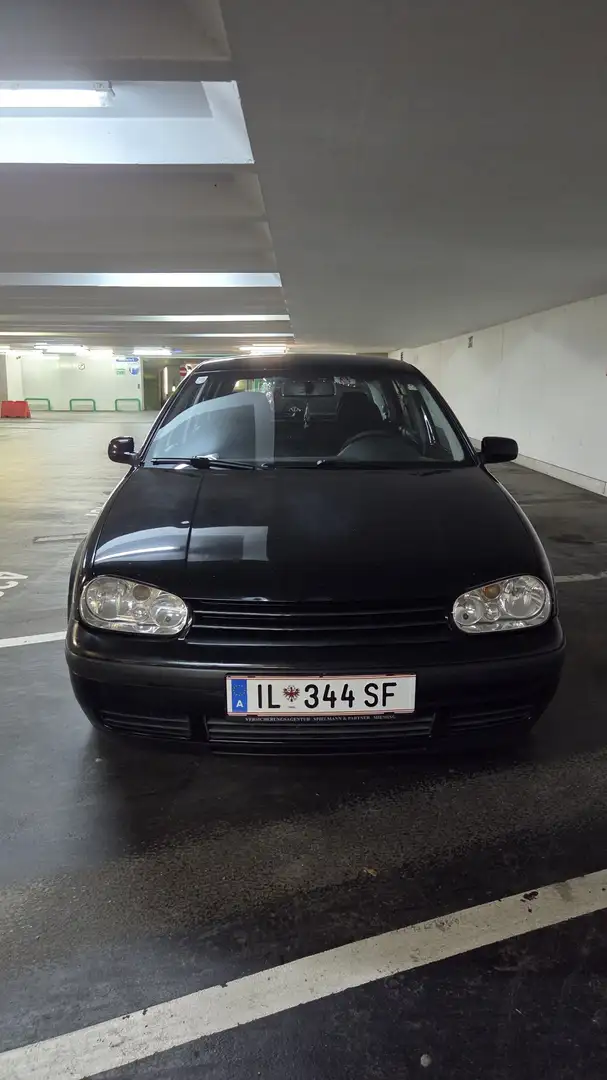Volkswagen Golf 1.9 TDI Edition - 1