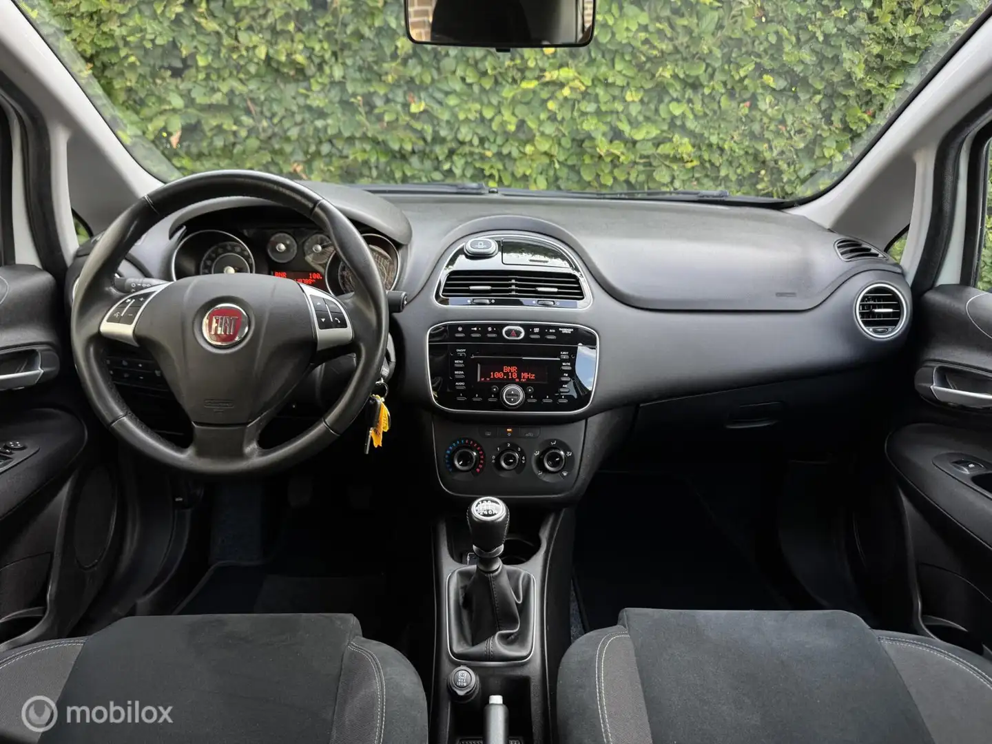 Fiat Punto Evo 0.9 TwinAir Lounge Airco *Bluetooth *NAP *APK Wit - 2