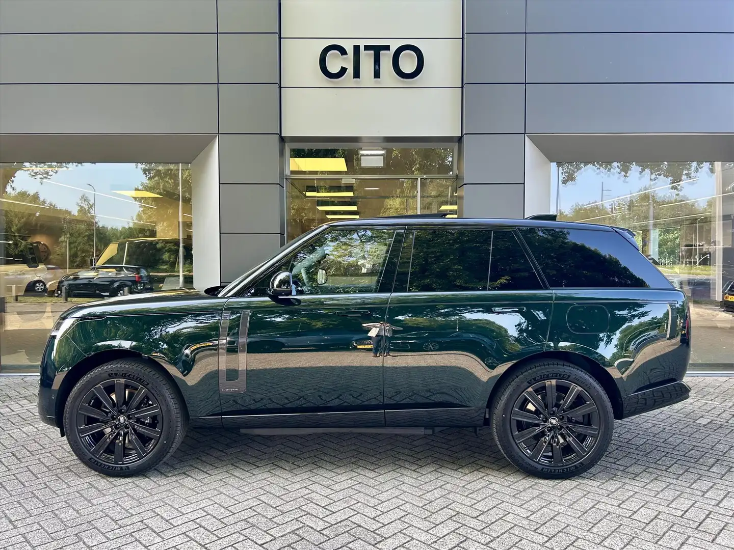Land Rover Range Rover P550e PHEV AWD Autobiography - SVO British Racing Vert - 2