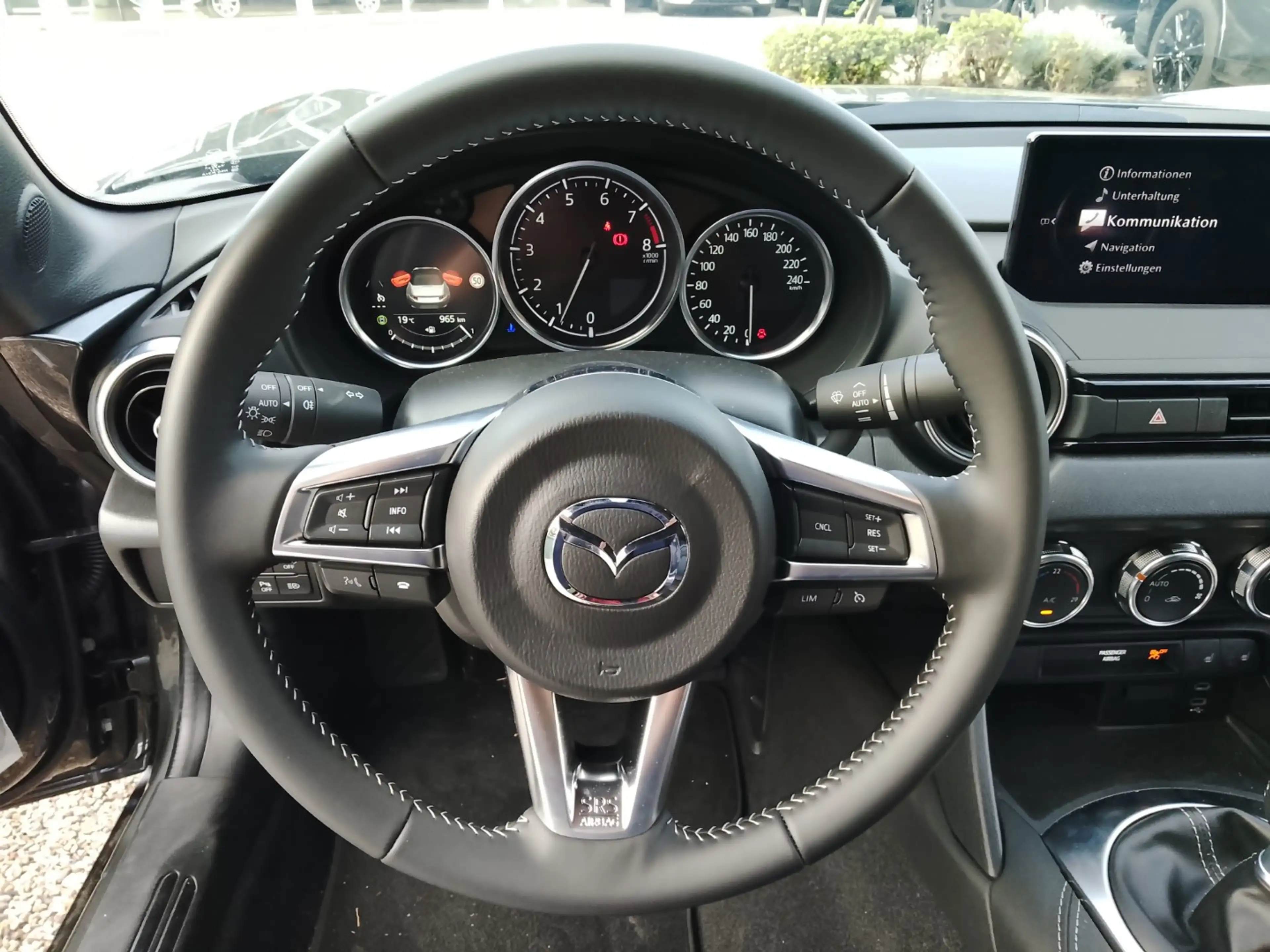 Mazda MX-5 EXCLUSIVE+BOSE+CARPLAY+MATRIX+KAMERA+DAB!! — photo 5