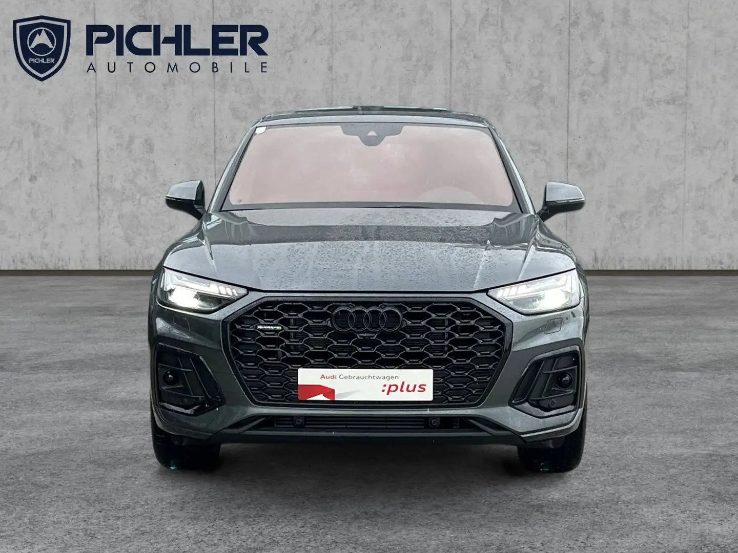 Audi Q5 50 TFSI e quattro admired Grau - 2