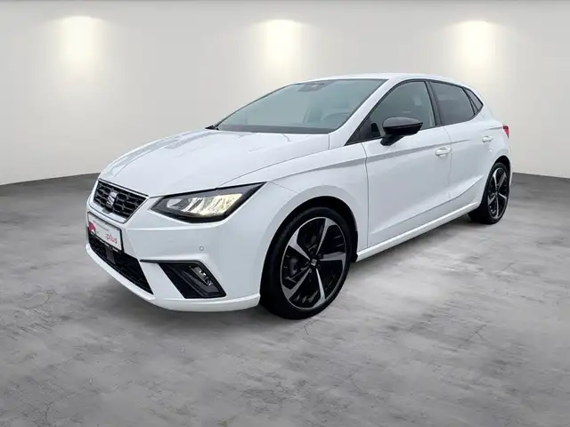 SEAT Ibiza FR 1.0TSI DSG KAM LED SHZ CARPLAY 18"