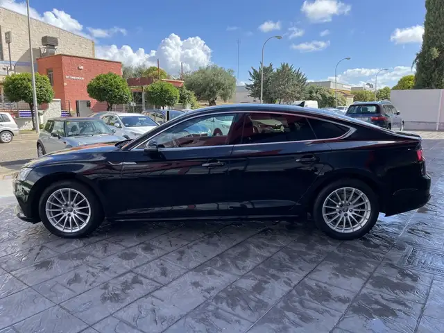 Audi A5 view 9