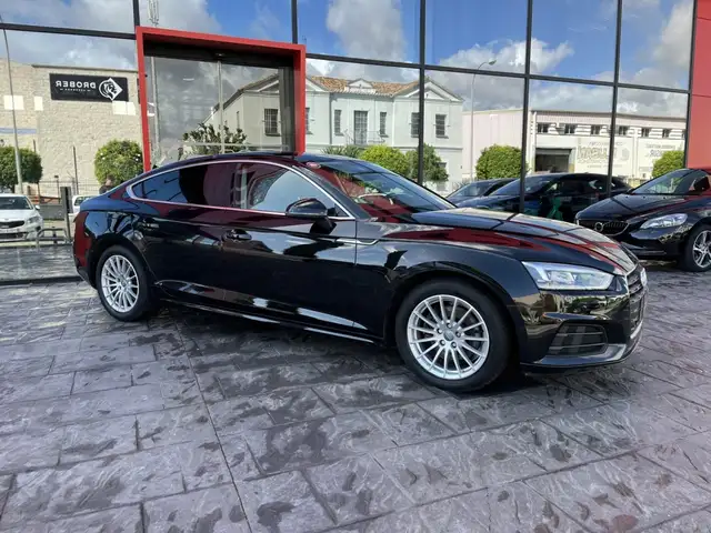 Audi A5 view 5