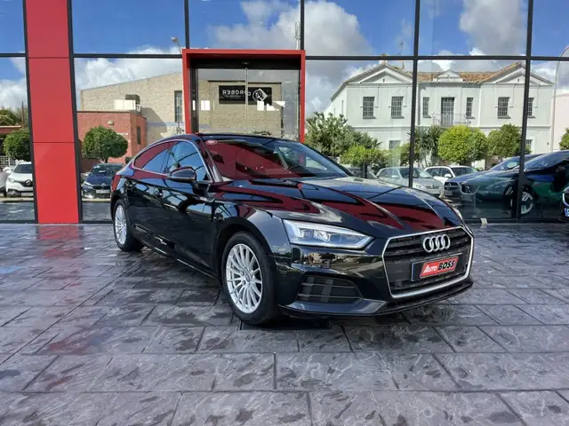Audi A5 view 4