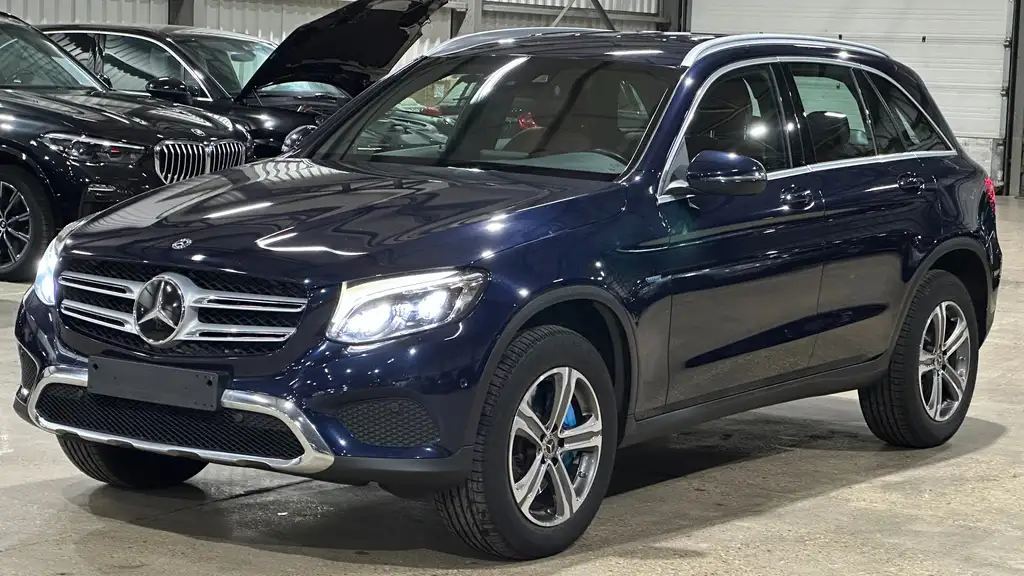 Mercedes-Benz GLC 350 2017 из Европы — купить под ключ