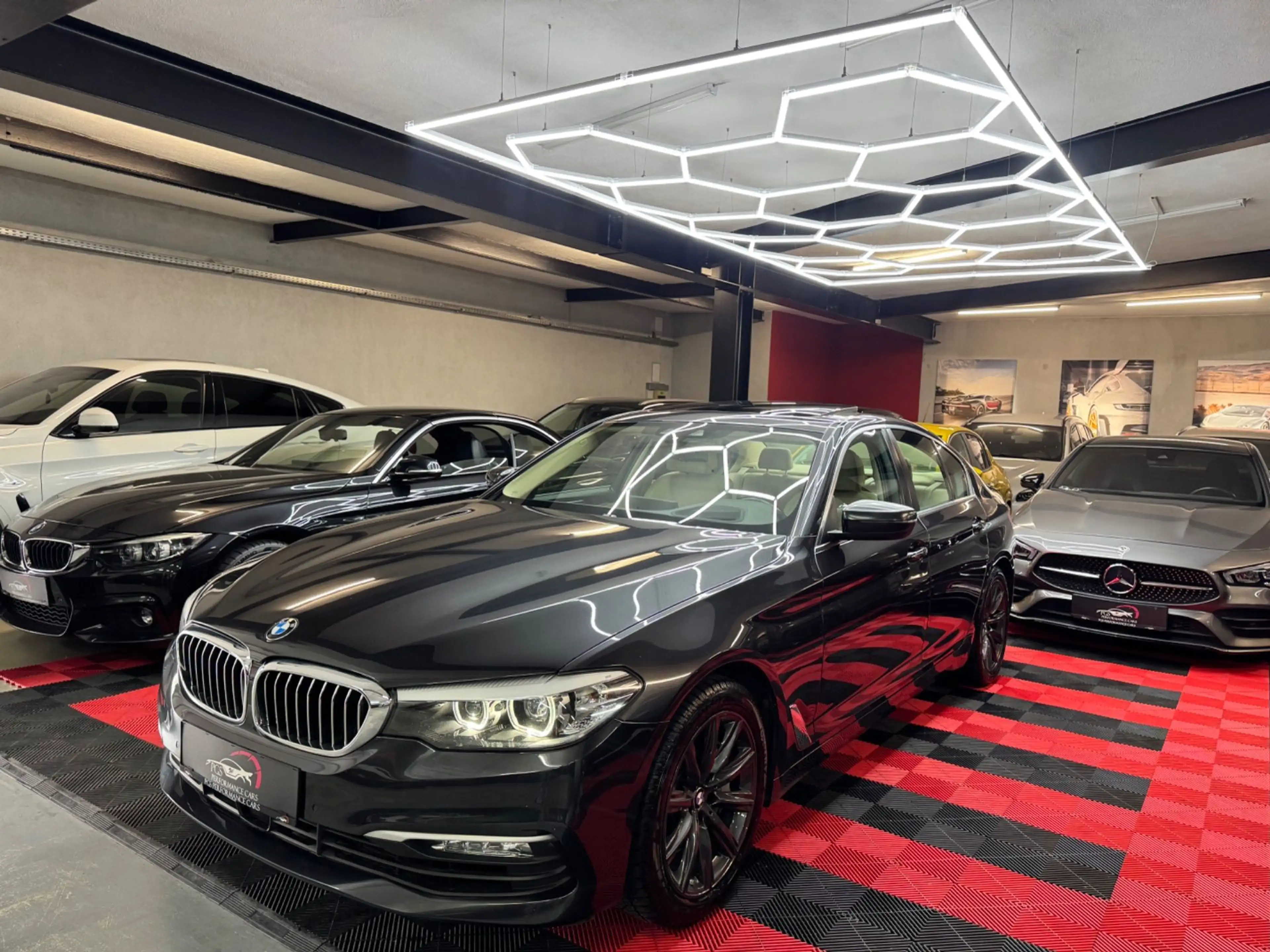 BMW 540 5er-Reihe Allrad (G30) xDrive Aut. — photo 3