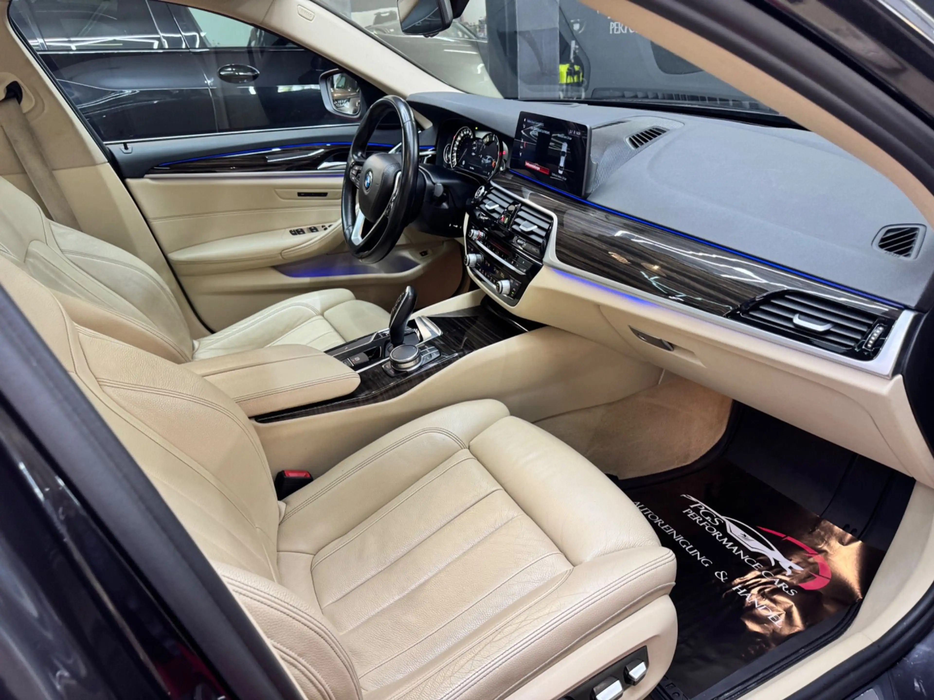 BMW 540 5er-Reihe Allrad (G30) xDrive Aut. — photo 8