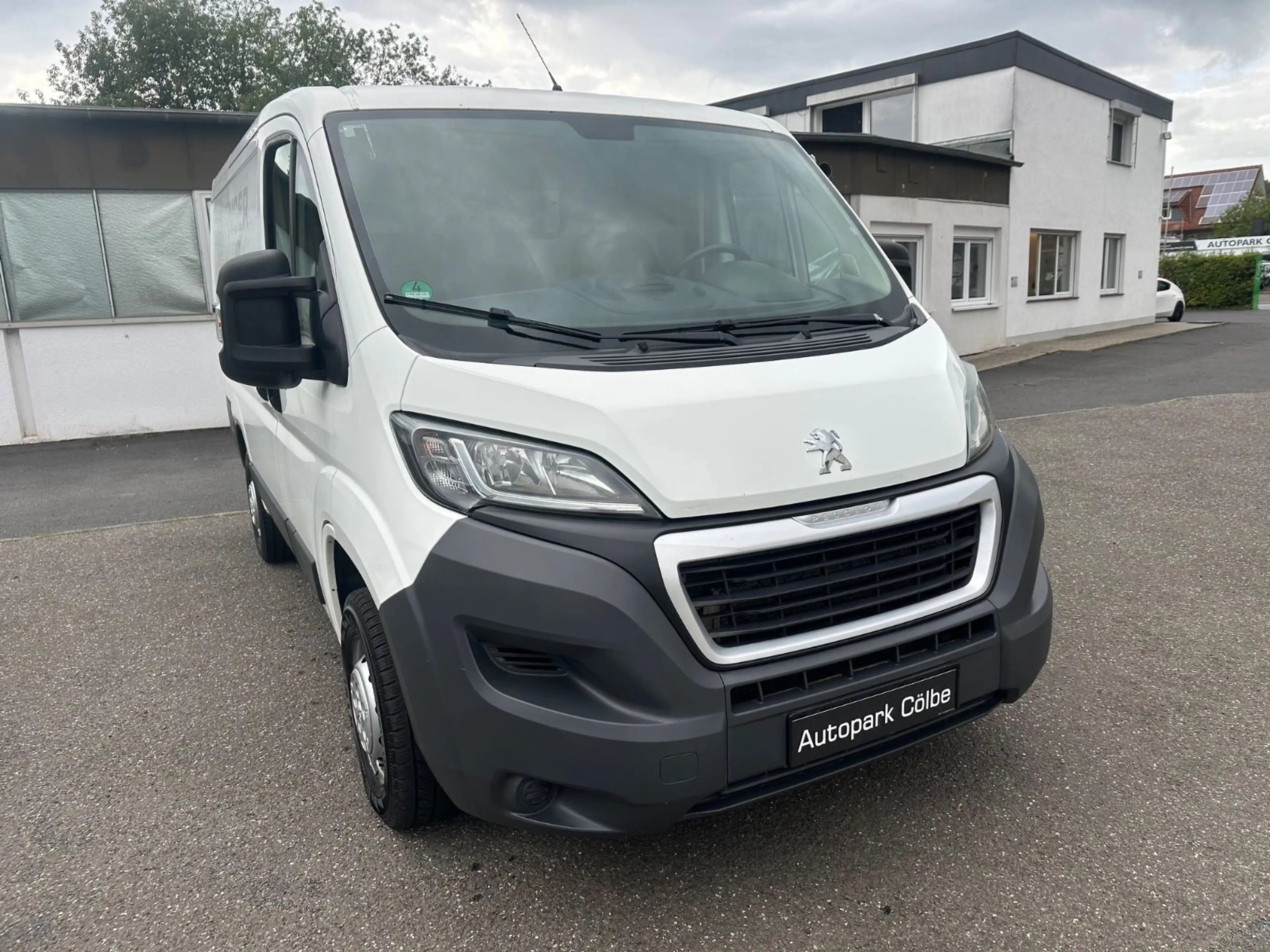 Peugeot Boxer Kasten 333 L1H1 Pro BlueHDi 130 — photo 2