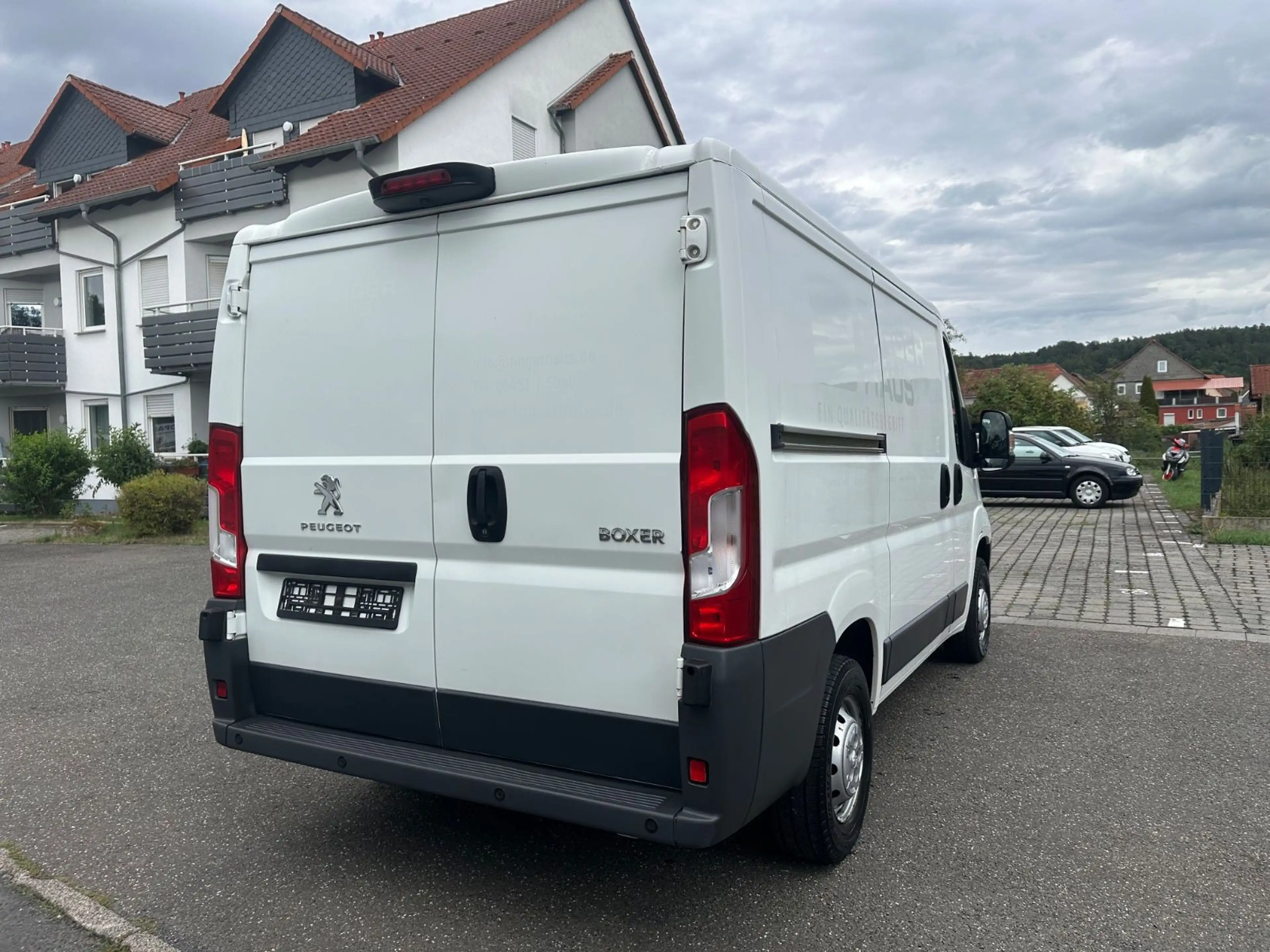 Peugeot Boxer Kasten 333 L1H1 Pro BlueHDi 130 — photo 3