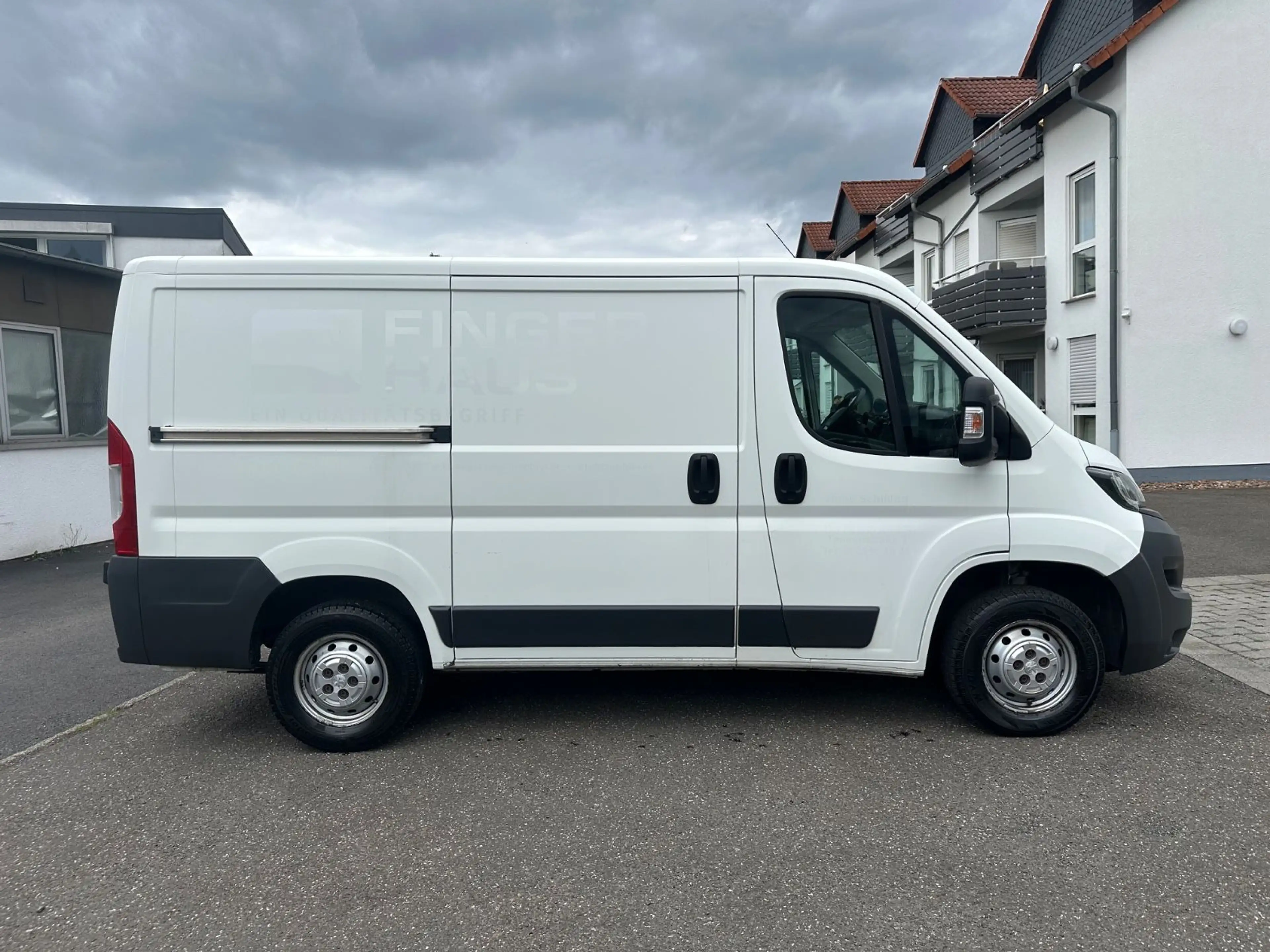 Peugeot Boxer Kasten 333 L1H1 Pro BlueHDi 130 — photo 8