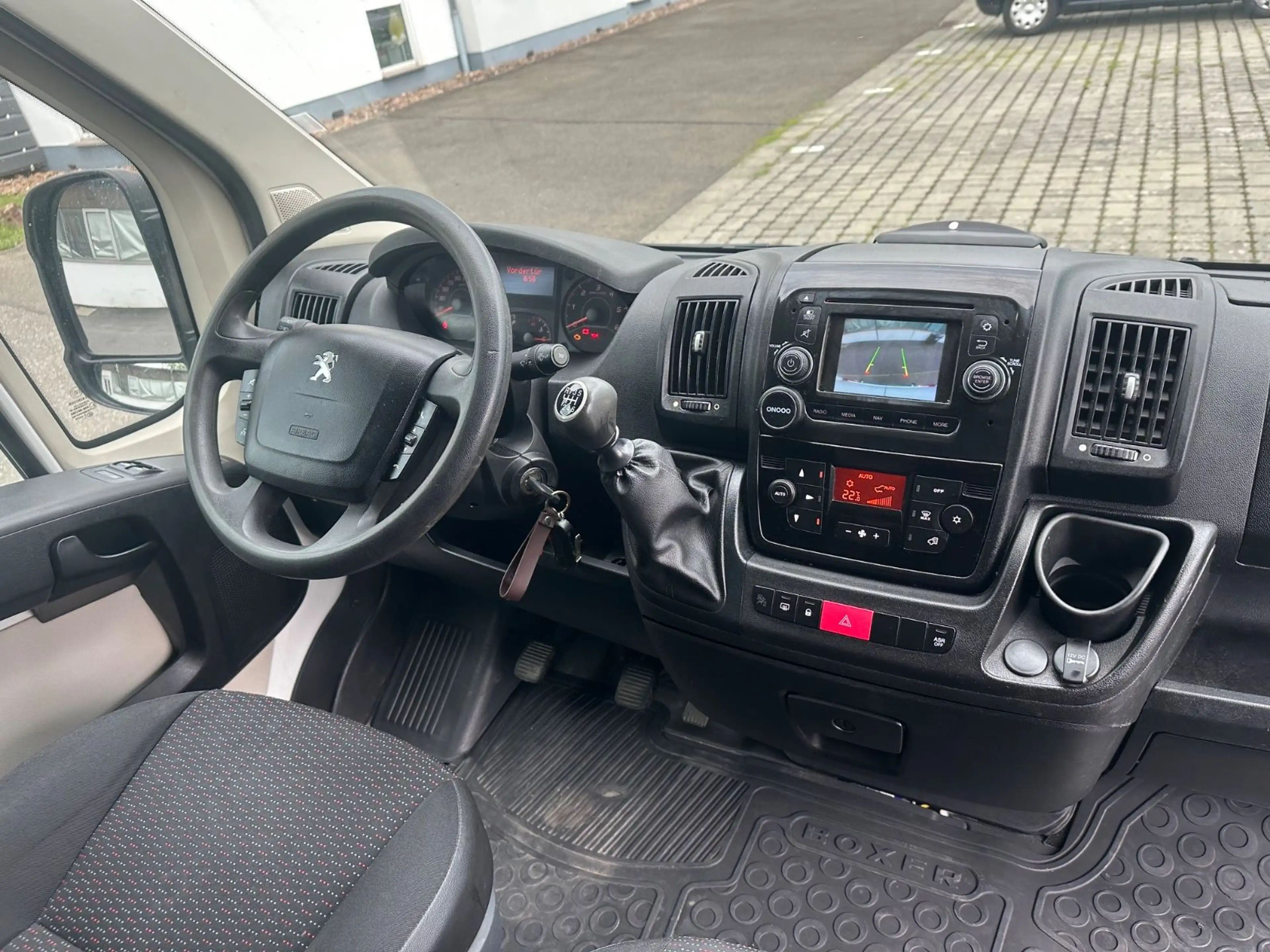 Peugeot Boxer Kasten 333 L1H1 Pro BlueHDi 130 — photo 13