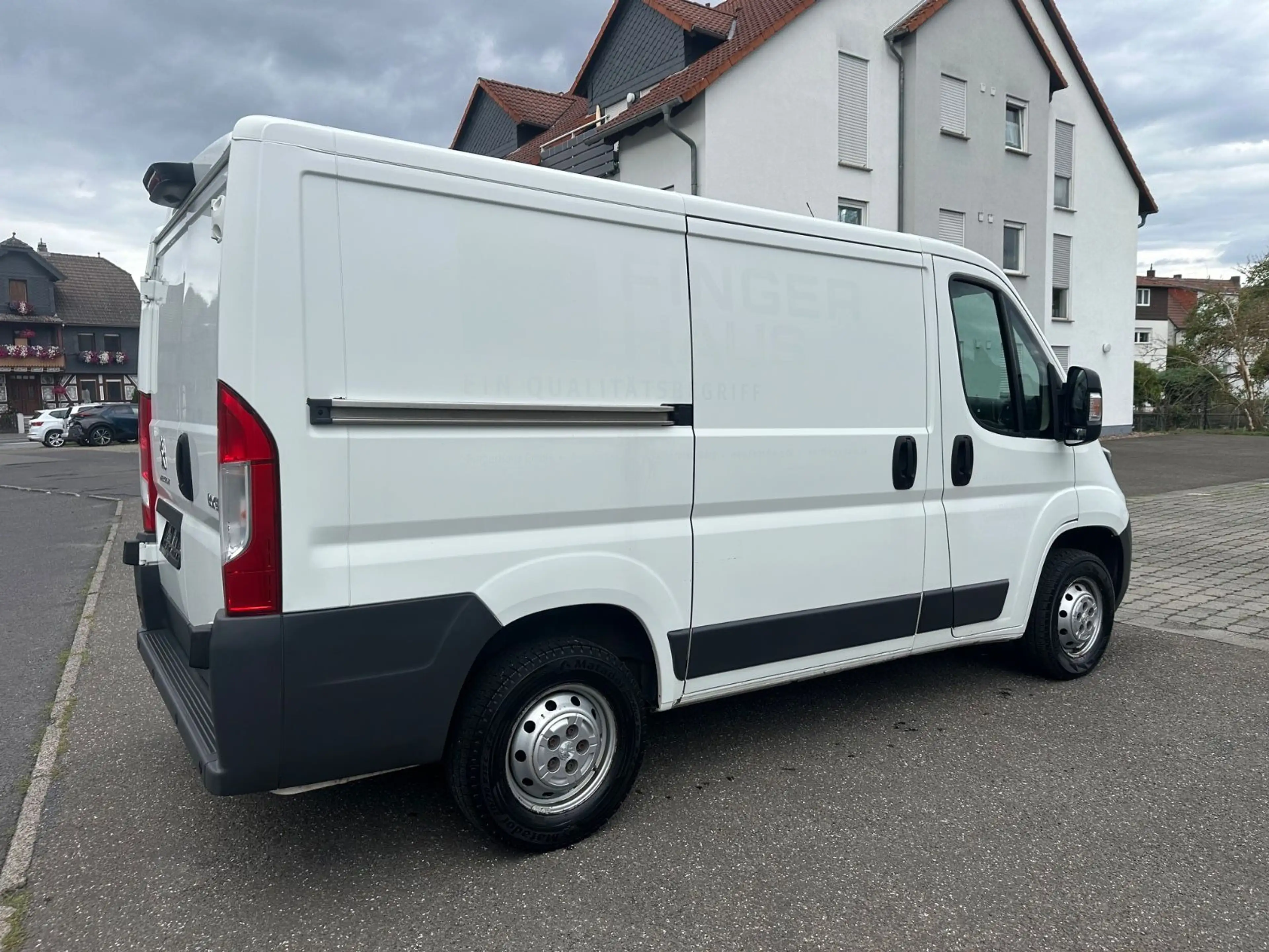 Peugeot Boxer Kasten 333 L1H1 Pro BlueHDi 130 — photo 6