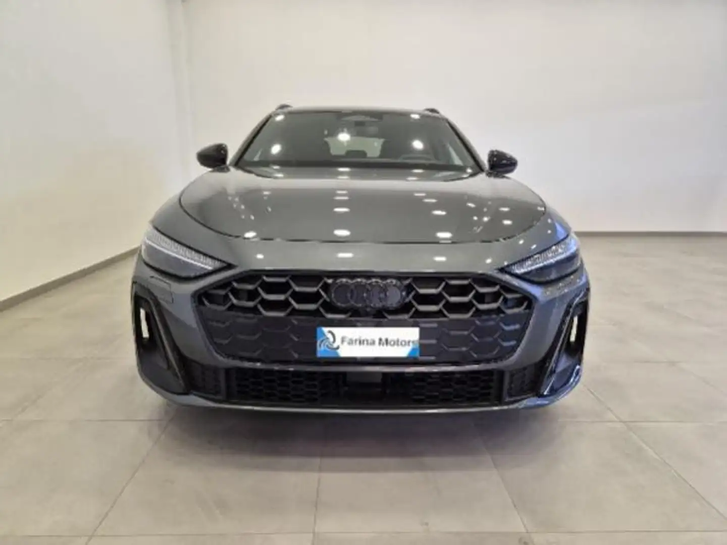 Audi A5 Avant TDI 204cv S tronic mHEV+ S Line N1 Autocarro Grigio - 2