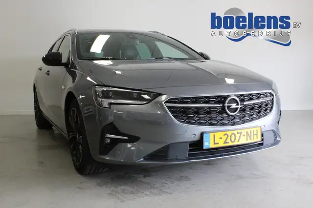Opel Insignia Sports Tourer 2.0 Turbo Business Elegance | HAND-R