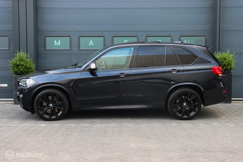 BMW X5 M50d|PANO|H&K AUDIO|SOFT CLOSE|CAMERA|LEDER|MEMORY — photo 14