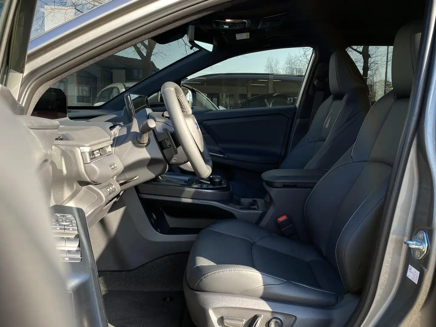 Subaru Solterra 4E-xperience+ 73.1 kWh | 8 Jaar Fabrieksgarantie | Grau - 2