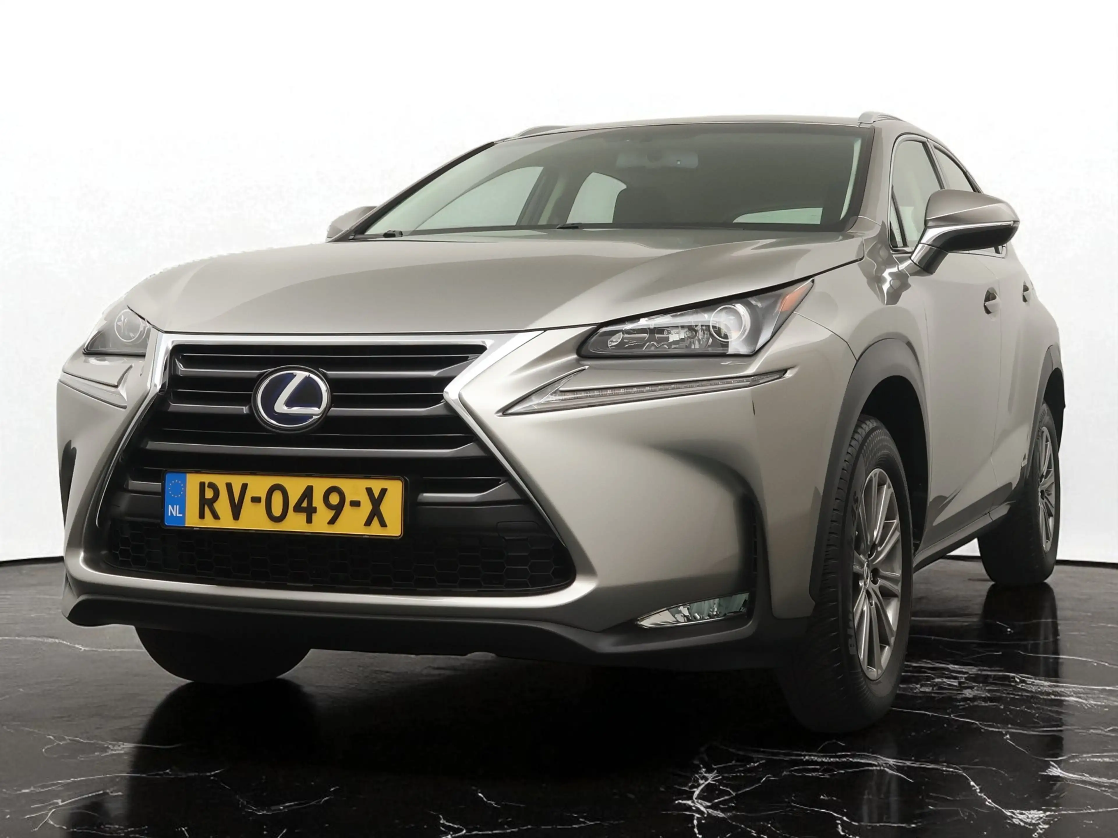Lexus NX 300h Business Line - 26.000 km - Navigatie - Camera - 1 — photo 3