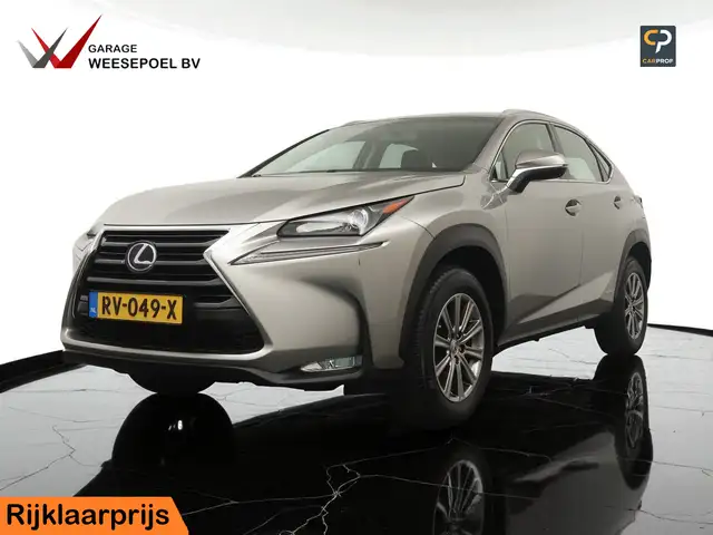 Lexus NX 300h Business Line - 26.000 km - Navigatie - Camera - 1