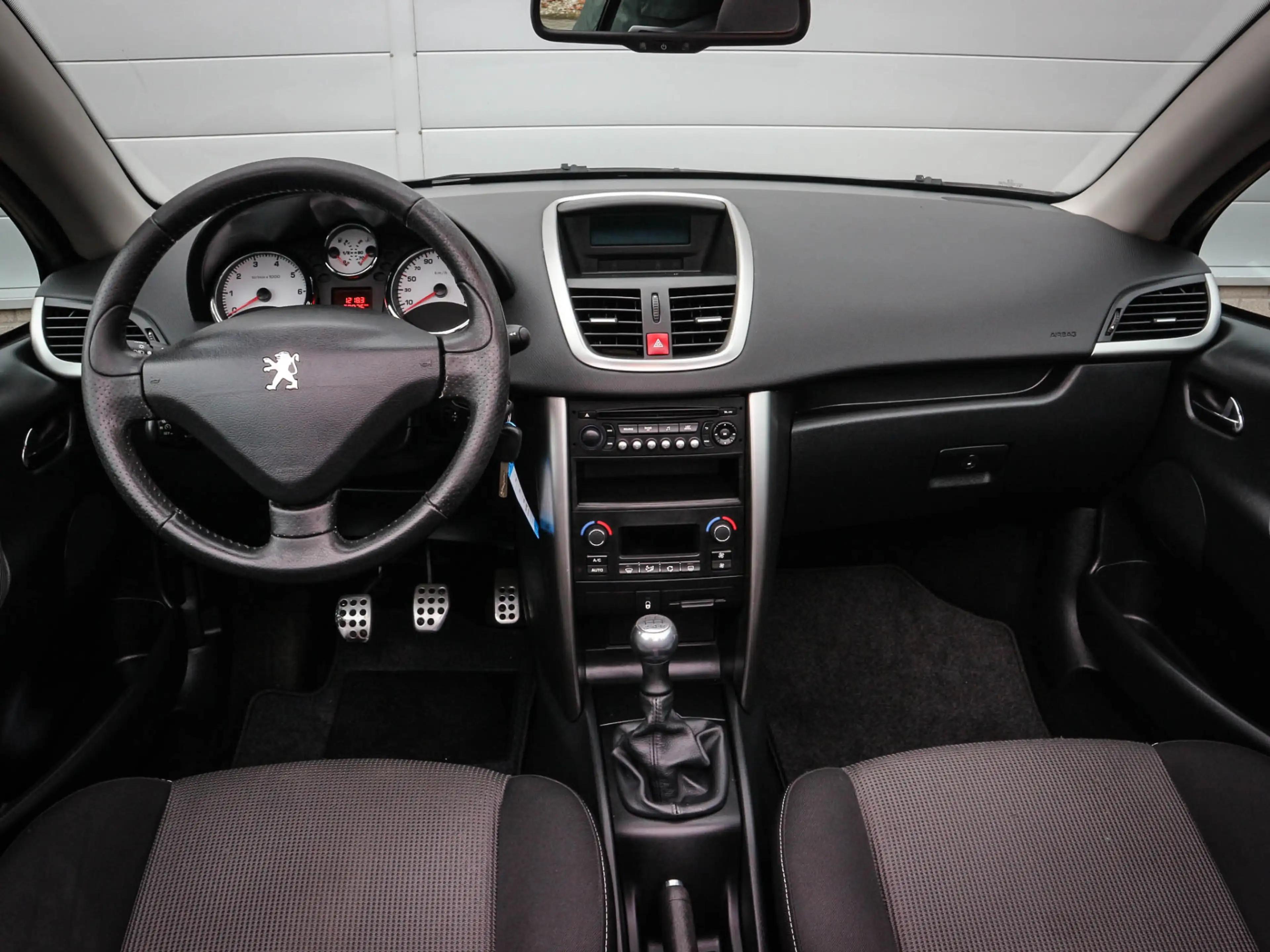 Peugeot 207 CC 1.6 VTi | Clima | Cruise | Pdc | Lichtmetaal | — photo 6